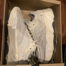 Adidas Yeezy Boost 700 V1 Analog