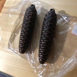 Vintage cuckoo clock weights