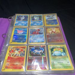 Pokémon Cards Binder Lot