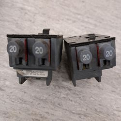Pushomatic Circuit Breakers