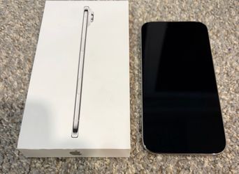 Unlocked iPhone Air like new 256gb