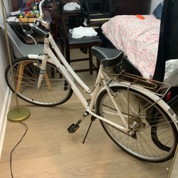 Schwinn Hybrid Unisex Bike For Adults Open To Offers 