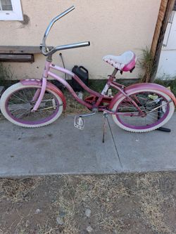 Girls huffy bike