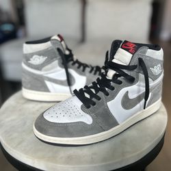 Retro Jordan 1 - Washed Black, Fire Red, And White Size 10