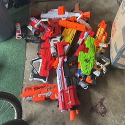 Nerf Guns 