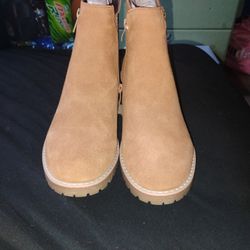 Brown Boots 9 And 1/2