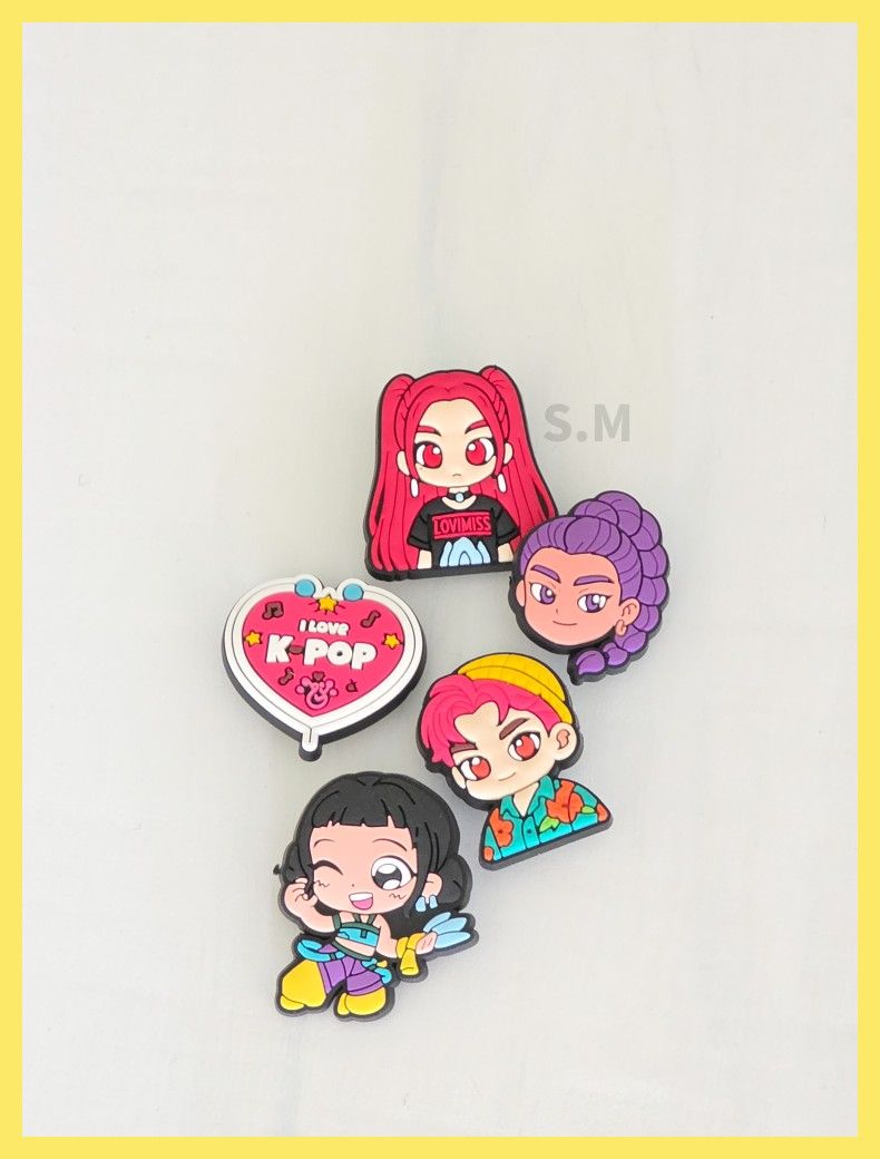 ✨️Kpop Demon Hunters Charms✨️