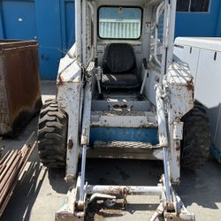 New Holland Skid Steer 