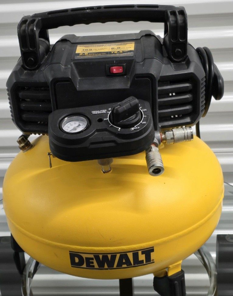 Dewalt 6 gallon pancake air compressor Almost new No low ball offers Pls. Pickup Burien