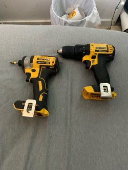 DeWalt 20V Max Drill and Impact Driver Set