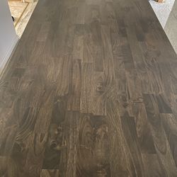 Dining table with 6 chairs 🪑 good condition