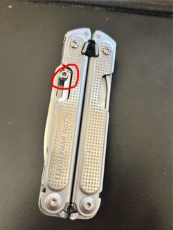 Leatherman Free P / T Arc - thumb stud only