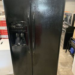 Frigidaire Refrigerator 