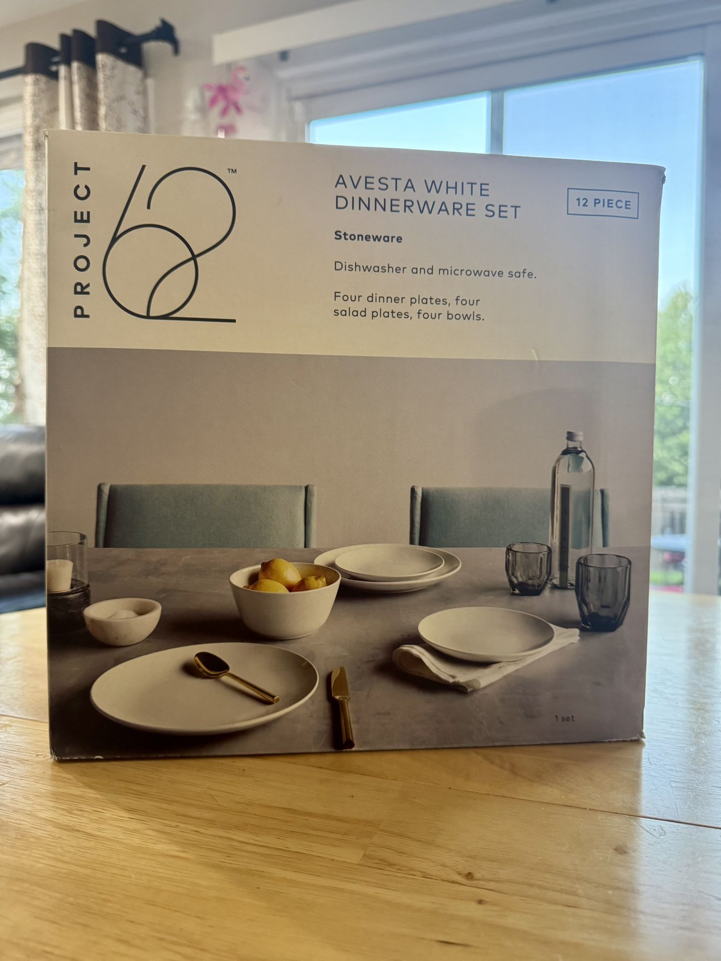 Stoneware 12 Piece Dinner Set