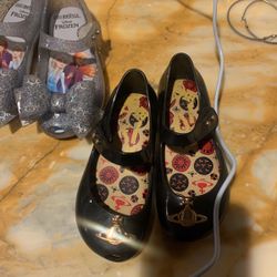 Sapatos Mini Melissa Los Negros En $40 Los Morados $40 Los Azules $35