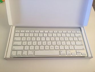 Apple Bluetooth Wireless Keyboard