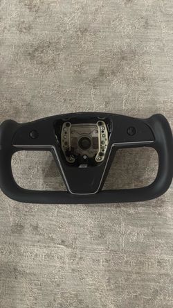 Tesla Yoke-Style Steering Wheel Black