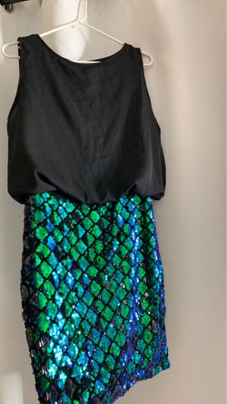 Size L dress