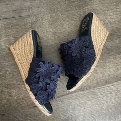 Vince Camuto Fayla Floral Wedge Heels Women’s Size 9