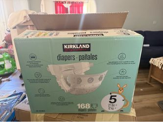 Kirkland Diapers Size 5