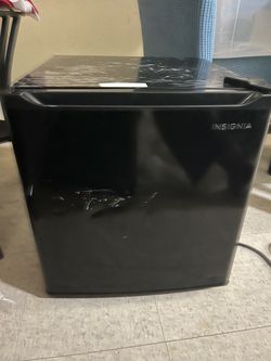 Mini fridge