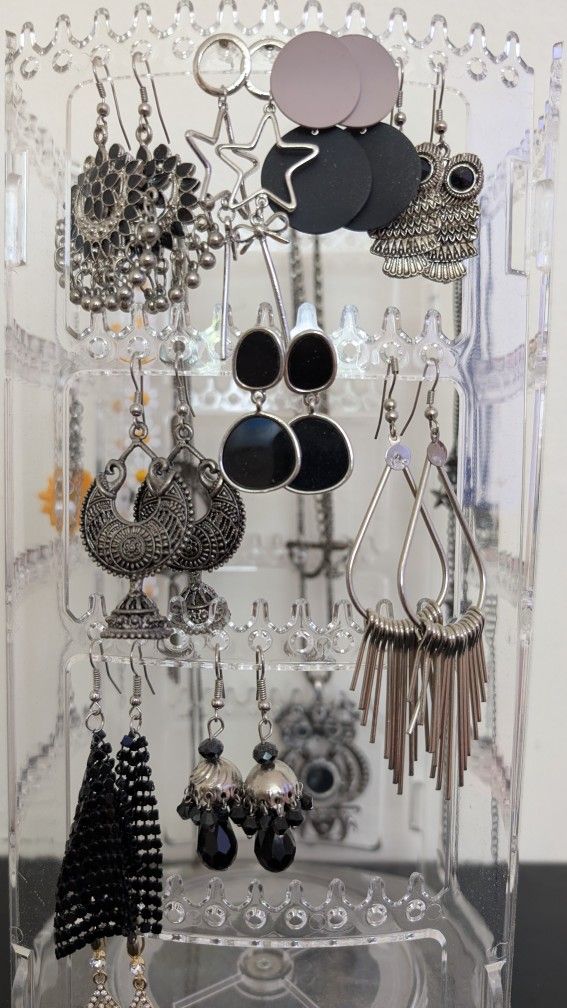 Jewelry Organizer Stand