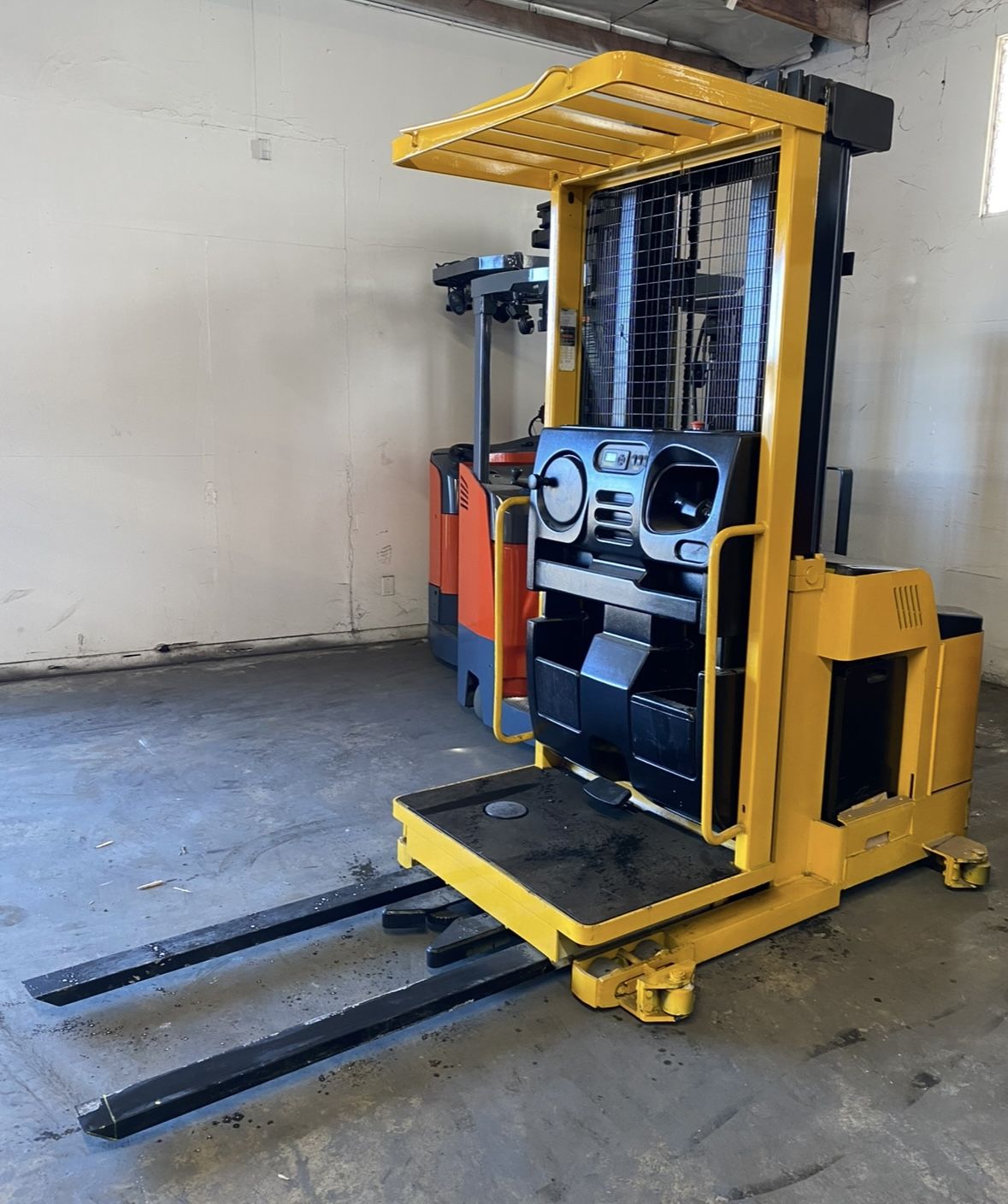 2015 Yale Orderpicker Forklift