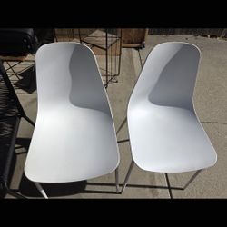 ARTICLE - Svelti Dining Chairs - Pure White