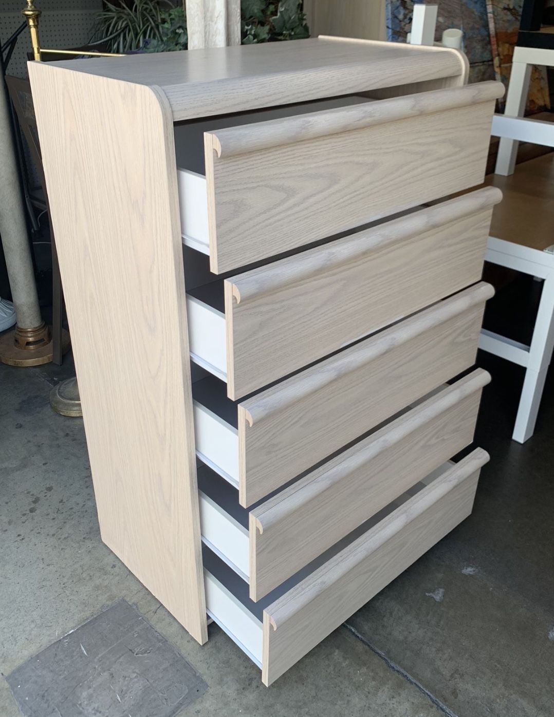 90's Vintage Palliser Furniture Modern 5 Drawer