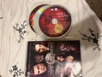 The Vampire Diaries Complete First Season DVD