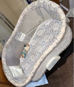 Halo Bassinet Swivel Sleeper Luxe Series