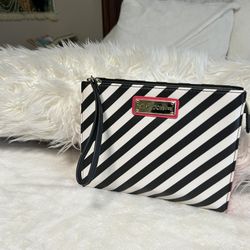 Purses 👛   3   Each for $10