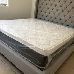 NEW PLUSH KING PILLOWTOP MATTRESS WITH BOX SPRING ♨️ Bed frame is not available