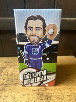 LA Kings bobble head
