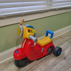 VTech 2-in-1 Map and Go Scooter for Toddlers, Red
