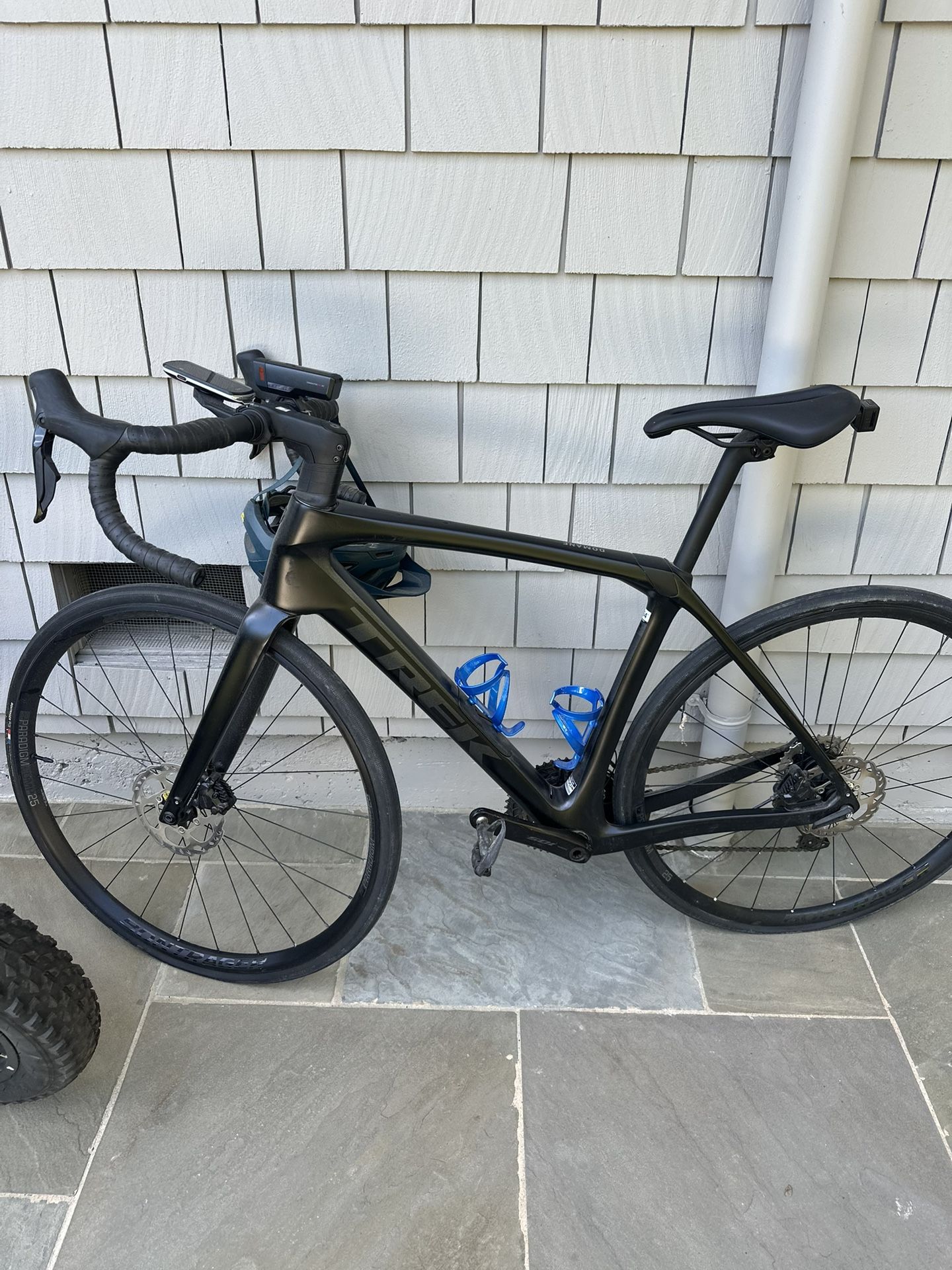 Trek Domane Bike - 54 cm