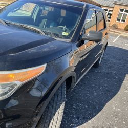 2015 Ford Explorer