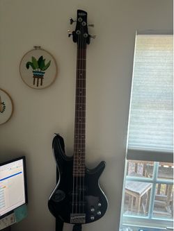 Ibanez GSR200 Black Electric Bass Guitar
