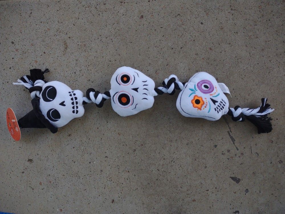Halloween Skulls Dog Rope Toy