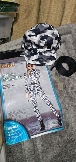 Spirit Halloween Snow Soldier Costume Adult Medium 8-10