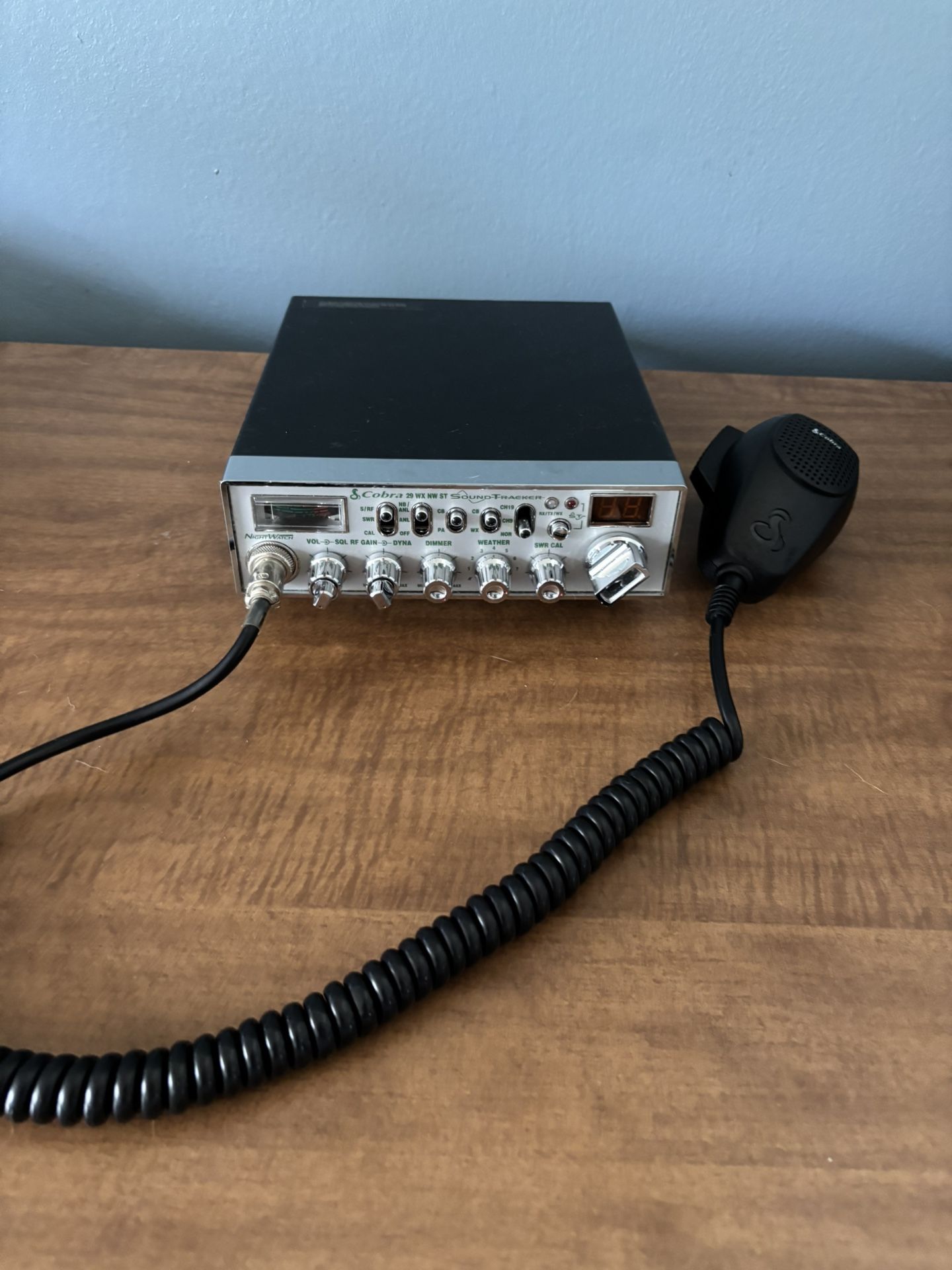 CB Radio - Cobra 29 WX NW ST - GREAT CONDITION