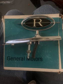 Buick Riviera Hood Ornament 1(contact info removed) OEM