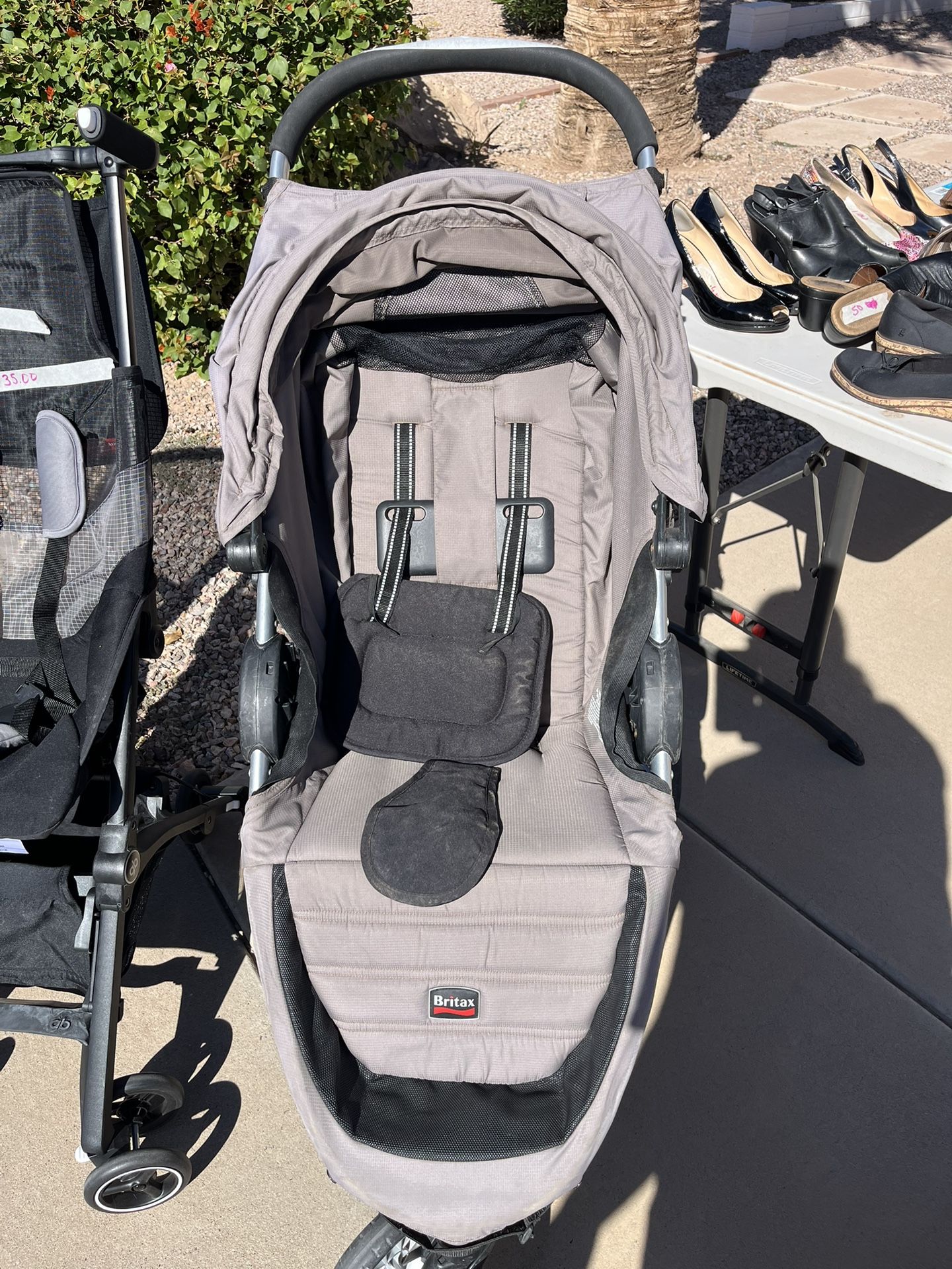 Collapsible Jogging Stroller - Great Condition!