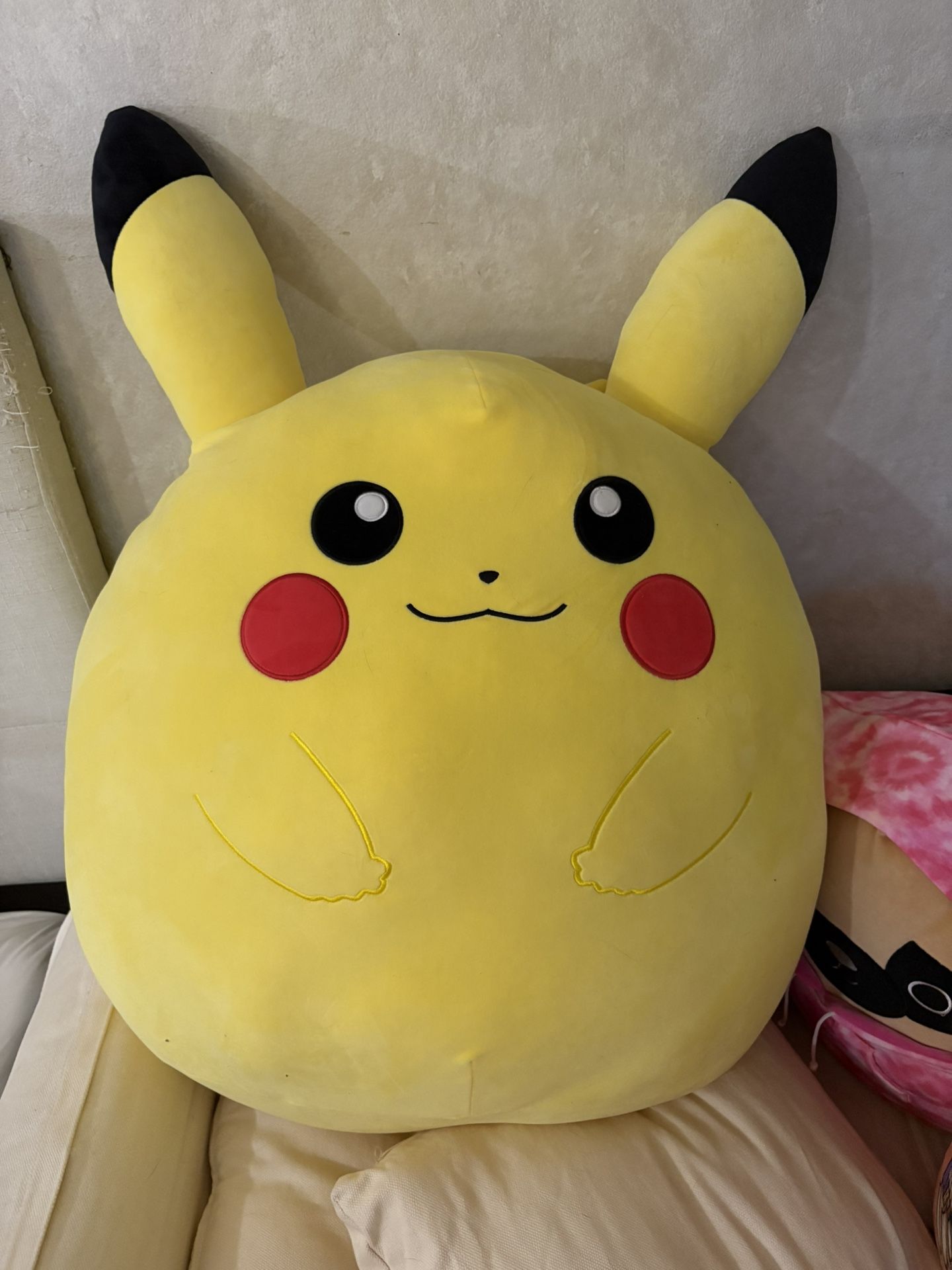 Pikachu Squishmello