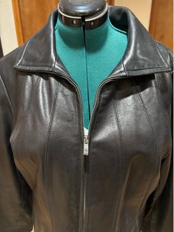 Woman’s leather jacket size 1X
