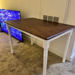 SMALL DINING TABLE 