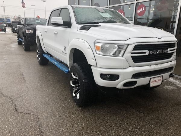 2019 RAM 1500 Big Horn (Black Widow) for Sale in Glendale Heights, IL