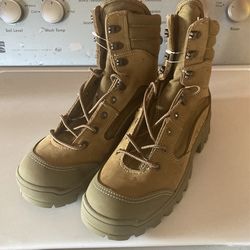 Botas