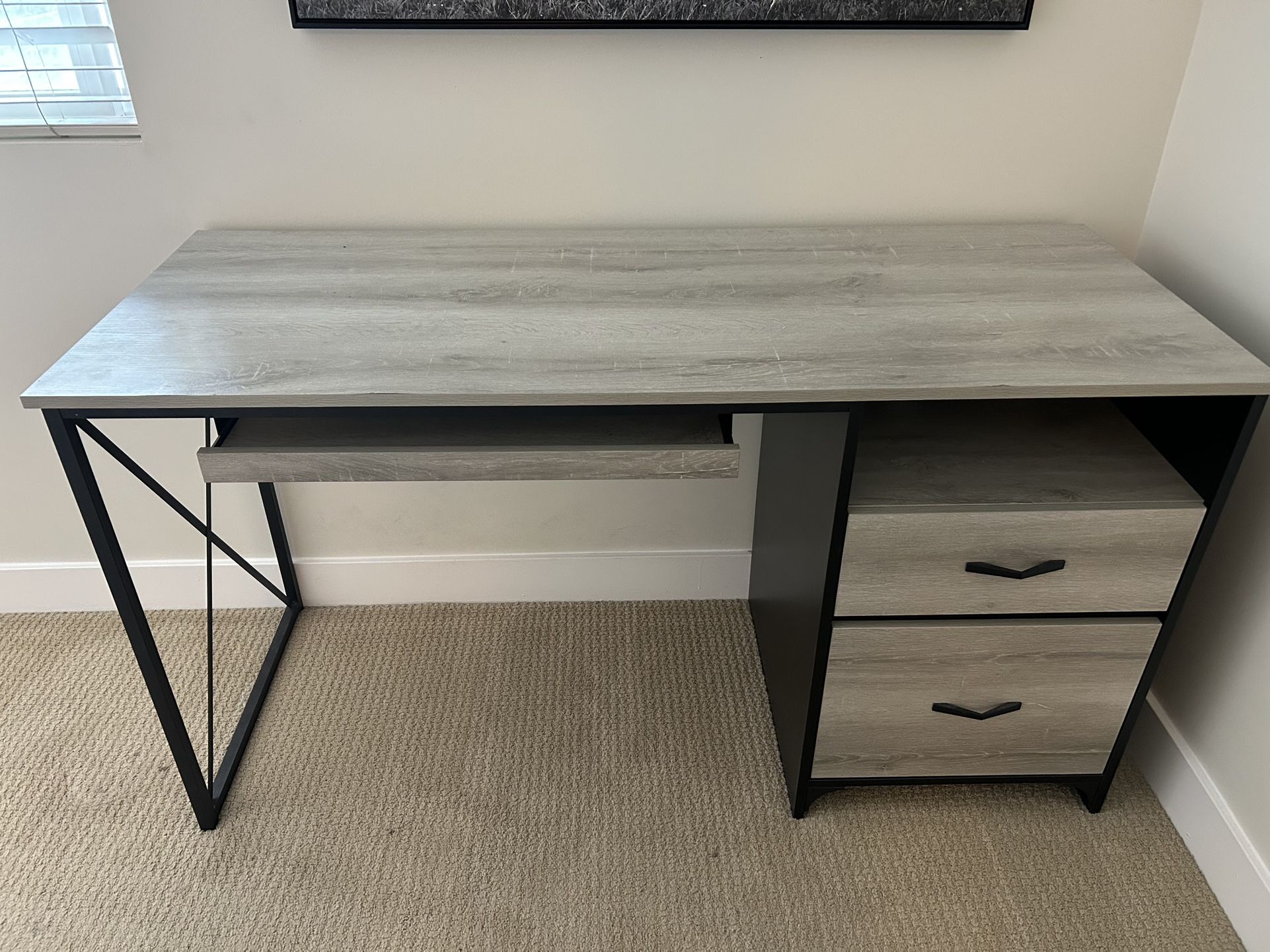 Desk Grey / Black