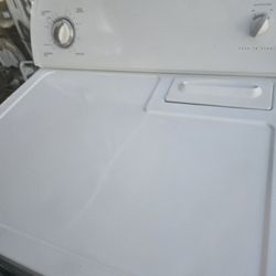 Whirlpool Gas Dryer Super Capacity And Heavy Duty Works Excellent 
